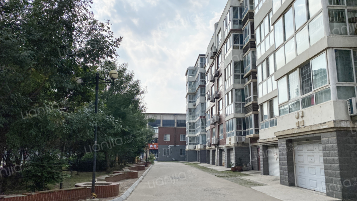 美的亚城市花园外景图