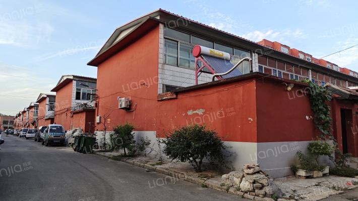 东北关村外景图