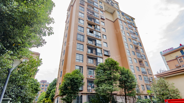 万和世家外景图