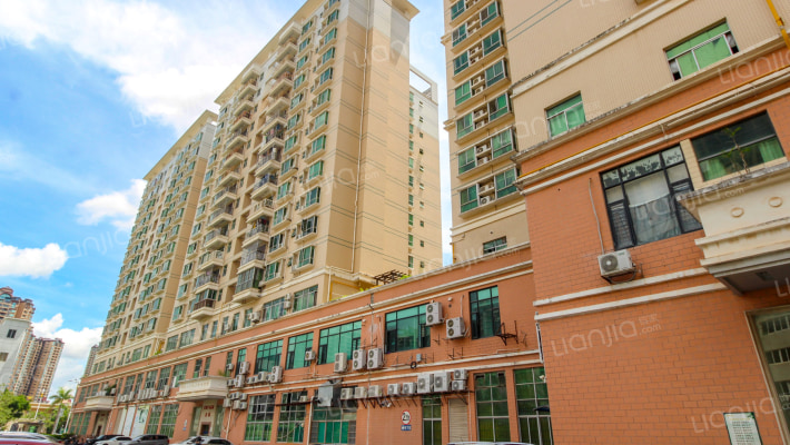 昊康广场花园外景图