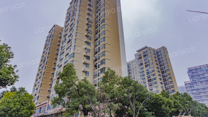 翡翠公寓外景图