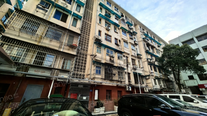 电信宿舍外景图