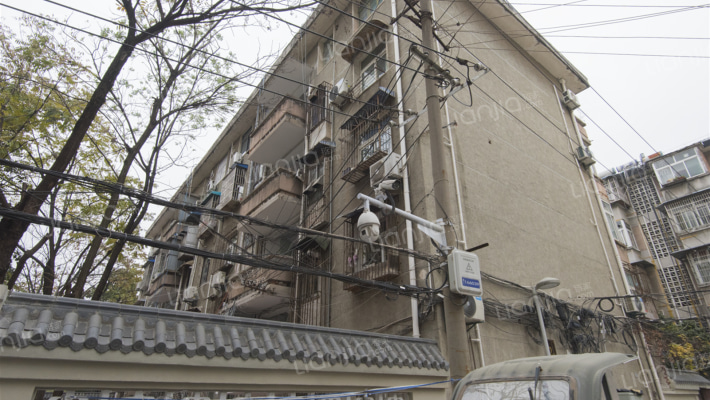 九中宿舍外景图