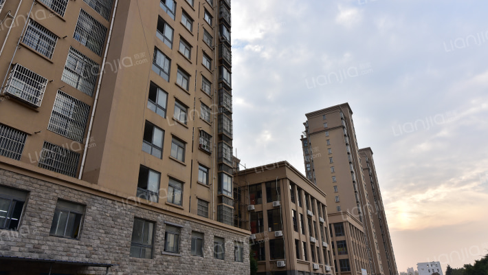 丽水云天外景图