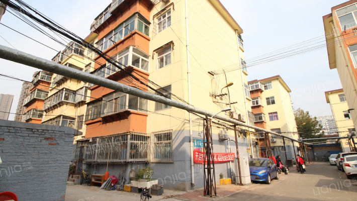 大拖西院外景图