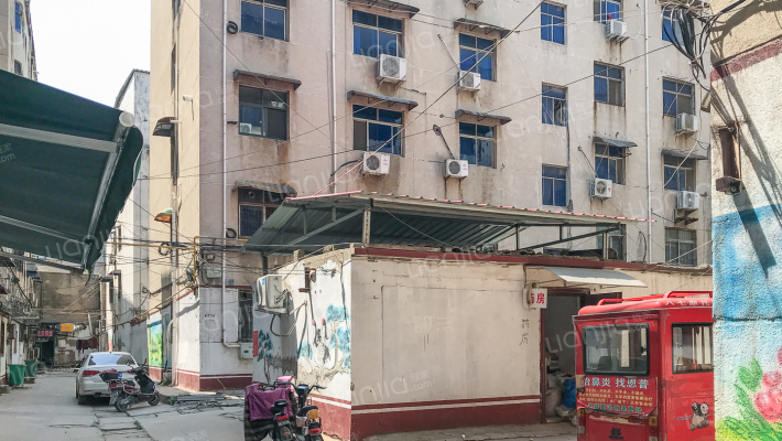 伊甸苑小区外景图