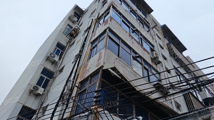 国税局宿舍外景图