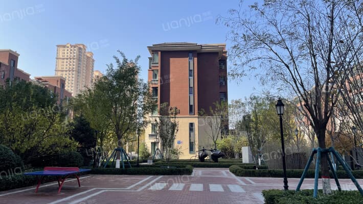 万科翡翠书院C区外景图