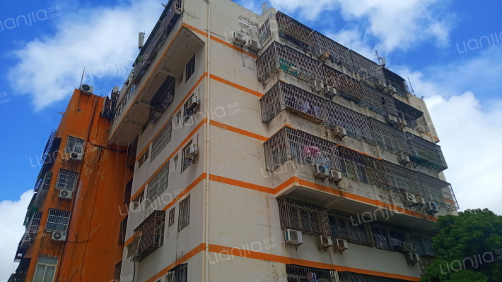 左邻右舍外景图