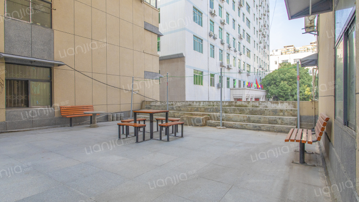 电信小区外景图