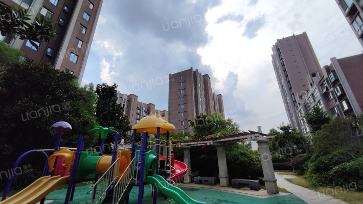 金域华庭外景图