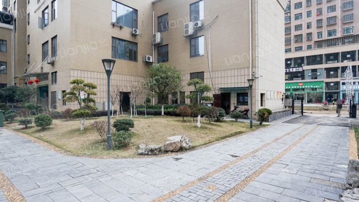 天都华府外景图