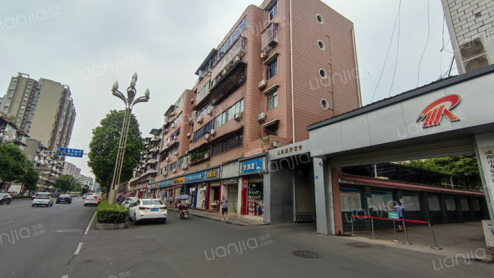 长柏路256号外景图