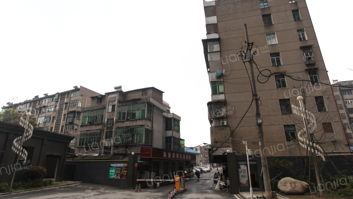 八一小区庙鹅岭住宅楼外景图