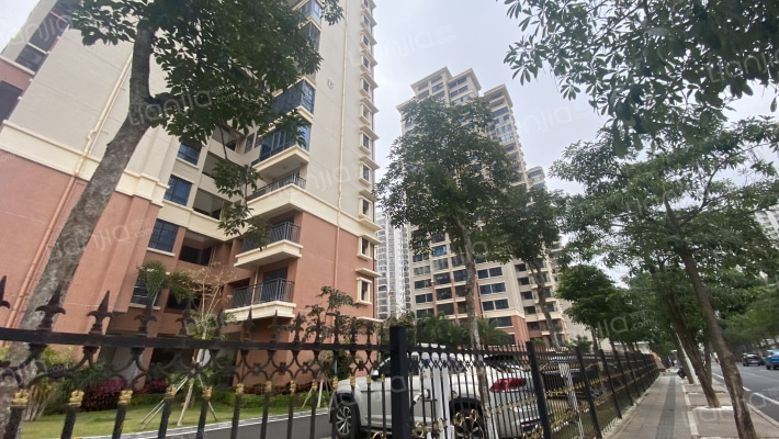 盛和花城一期外景图