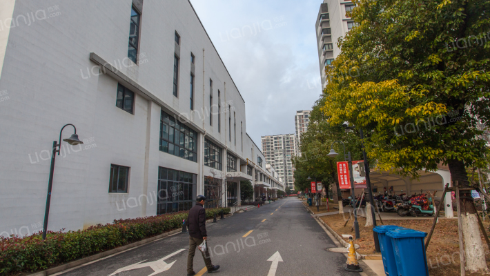 水桥花园外景图