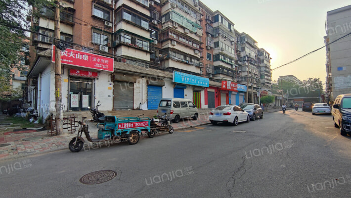 富强道外景图