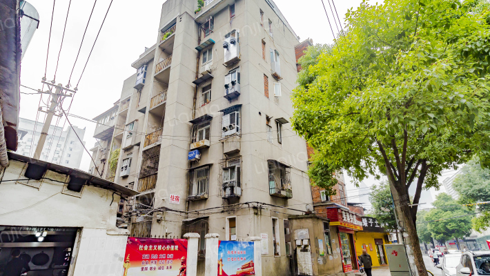 司法局宿舍外景图