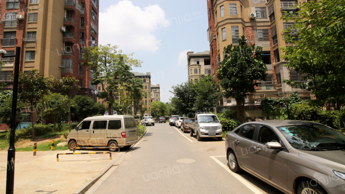 莱卡小镇北区外景图