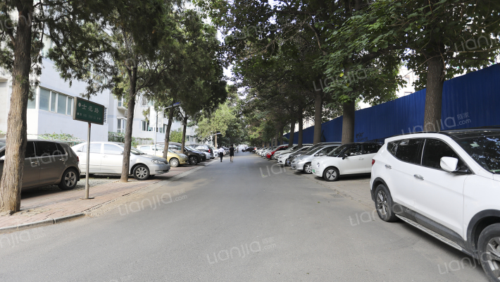 太原师范学院家属楼外景图