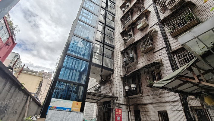 韶山北路119号外景图