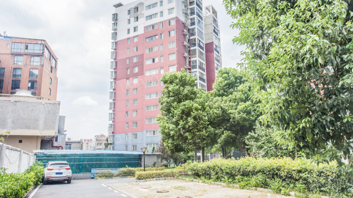 中房 · 盛景外景图