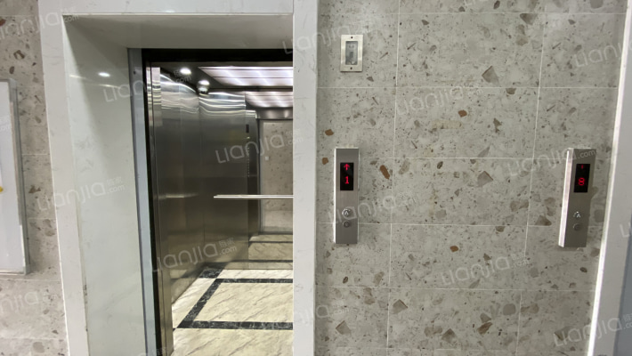 公平大楼外景图