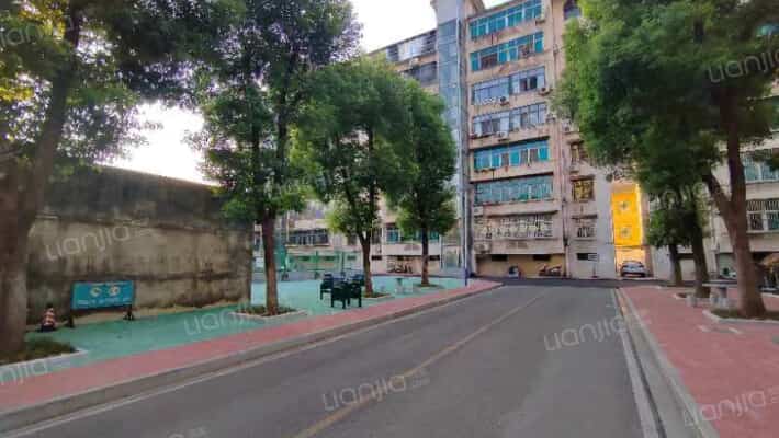 工商银行宿舍外景图