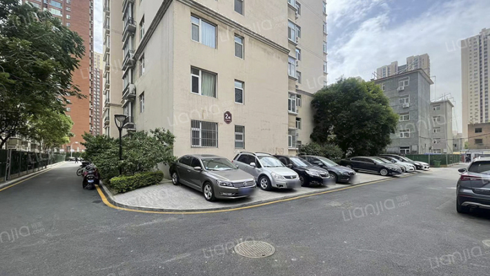 九八五医院住宅小区外景图