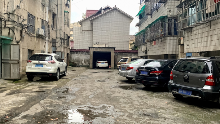 外经委宿舍外景图