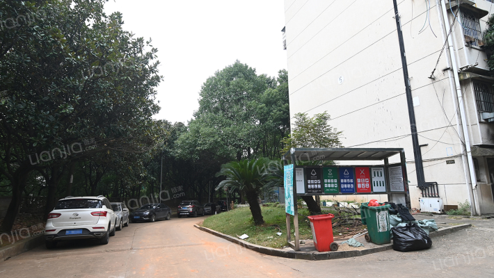 工程兵宿舍外景图