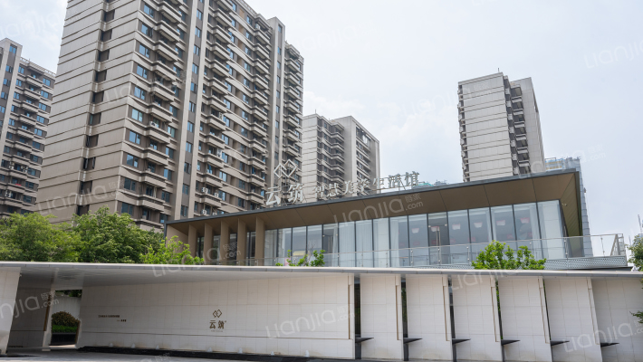 世茂美的云筑外景图