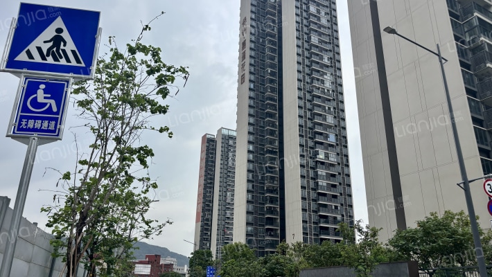 保利锦绣公馆外景图