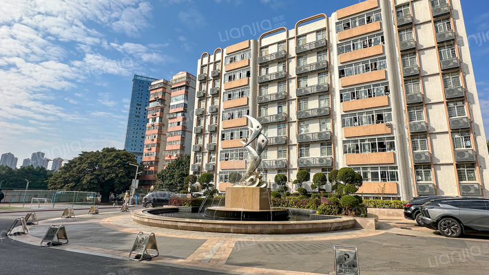 广东生态工程职业学院海珠校区宿舍外景图