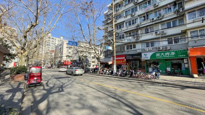 许昌路1378号外景图