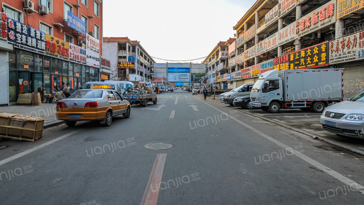 汽贸商务中心外景图