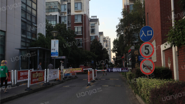 橘子国花园外景图