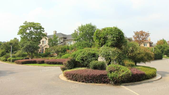 山水华门棕榈湾苑外景图