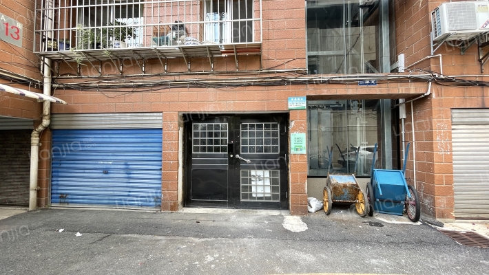 长城小区外景图