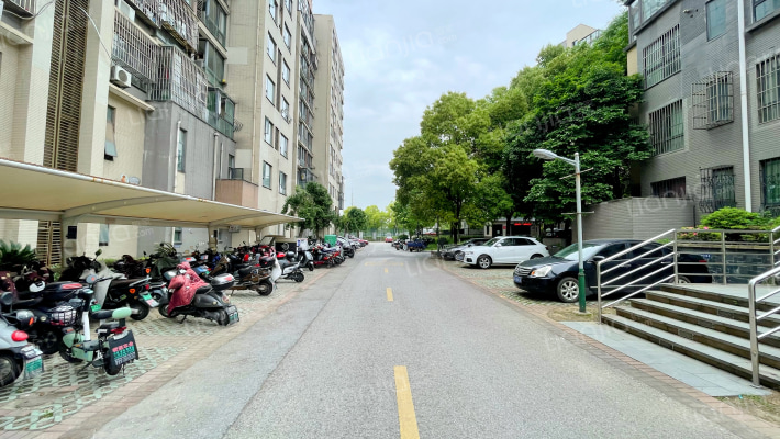 百大春城花园北区外景图