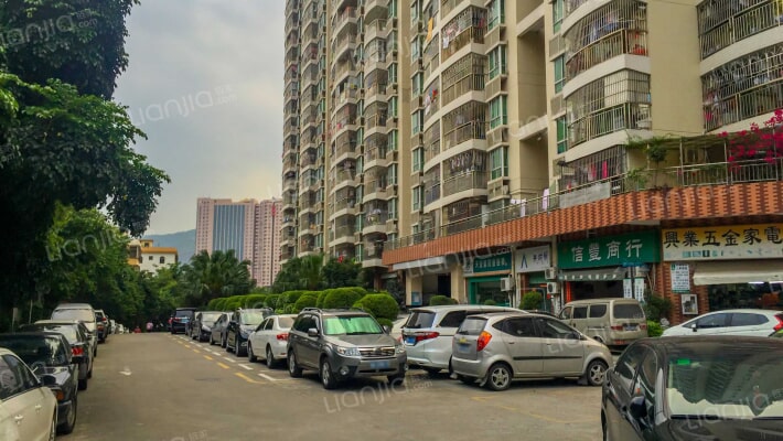 吉大花园外景图