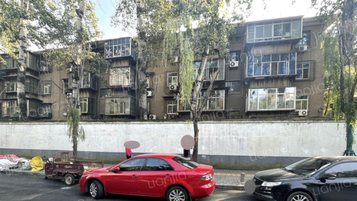 西安石化分公司兴庆路小区外景图