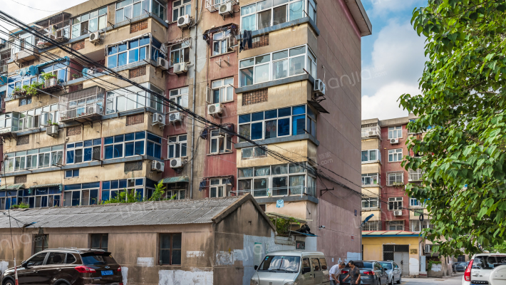 王场电厂宿舍外景图