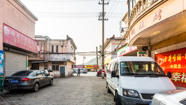 香港街一号路外景图
