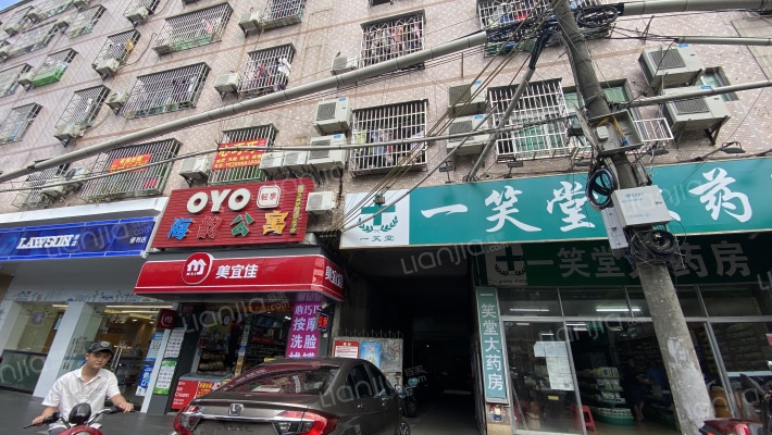 高登街热带作物局宿舍外景图