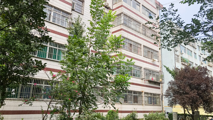 路虹花园外景图