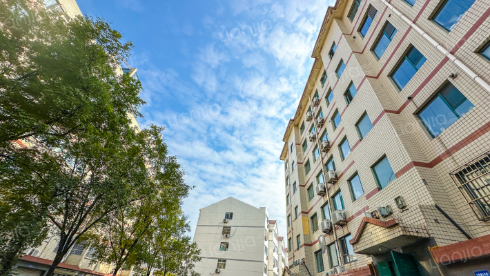 祥和公寓外景图