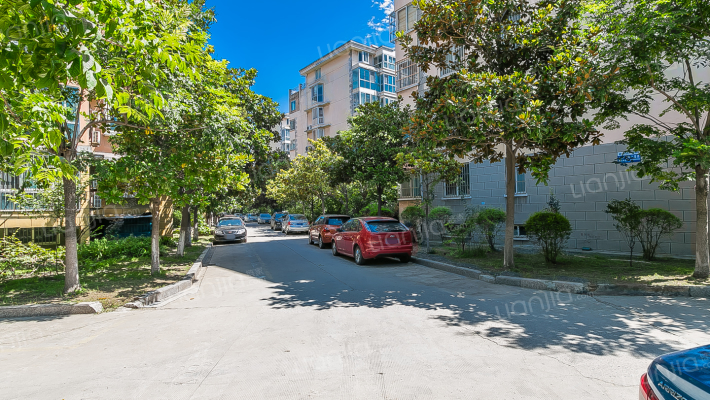 春华园A区外景图