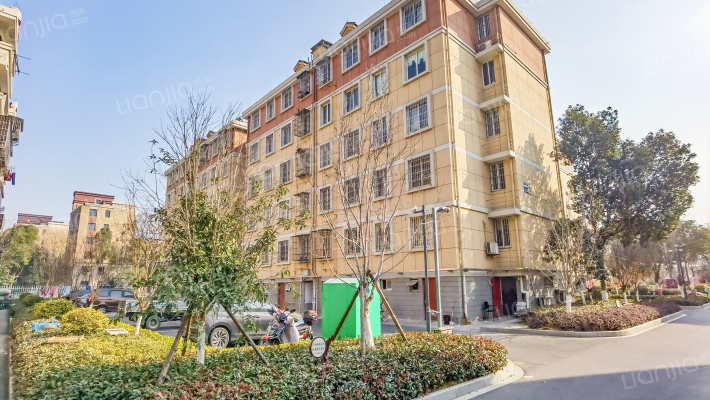 黄鹤花园外景图