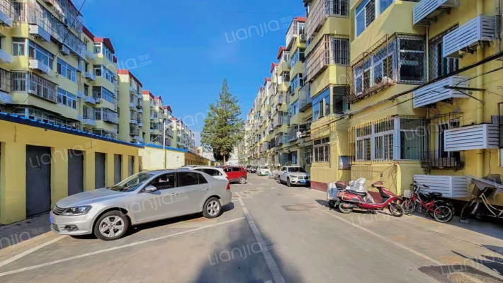 于家园二区北院外景图